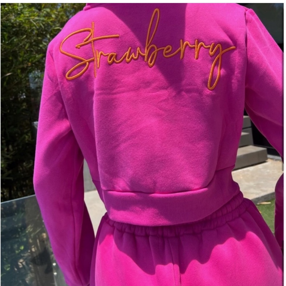 Strawberry Milk Mob - HOT PINK Cropped Zip and Short - Picture 7 of 9